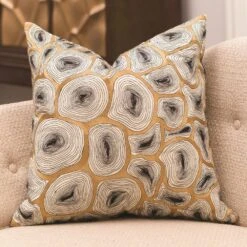 Agate Pillow-Black/Gold -France and Son Store 7.90600