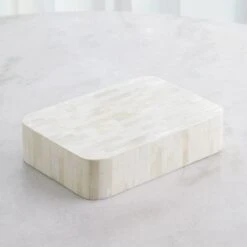 Super Ellipse Tray-White Bone -France and Son Store 90168 1ca4e830 5e63 4dda a0d4 ff3f06fdb2cf
