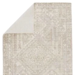 Kavira Handmade Medallion Light Taupe/ Cream Area Rug (6'X9') -France and Son Store BLY02 2 c8215e8f 3017 4cfc a5b8 9999560712b1
