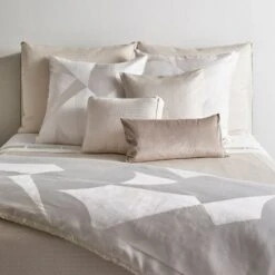 Clio Throw 15 Clio Throw -France and Son Store Clio Pearl Lifestyle 1 500x500 crop center 23e2d240 7420 4178 a008 a24fe0c05ec0