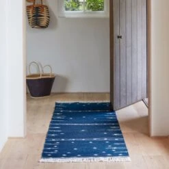 Whittakern Geometric Blue/ White Area Rug (10'X14') -France and Son Store RVR02 RUG150167 RNR 2 ff38cc6f c5aa 4909 ac4d a29cc2bd04b1