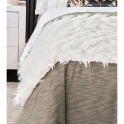 Royalty Faux Fur Throw -France and Son Store bb tho 29 4b