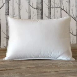 Amor Amor Down Pillow