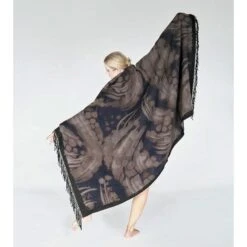 Lulú Wool Throw 10 Lulú Wool Throw -France and Son Store dm tho 03 5b