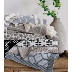 Lynda Criss-cross Knit Throw In Black 9 Lynda Criss-cross Knit Throw In Black -France and Son Store tf tho 22 2b